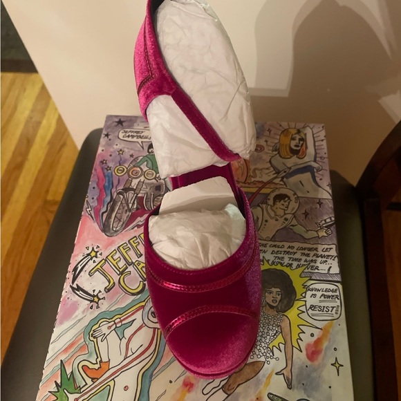 Jeffery Campbell Fuchsia Velvet Low-Down Platforms NIB Size 8 - Picture 1 of 8